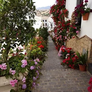  Сasa de vacaciones Casa De Flores - A Picture Perfect Location! España
